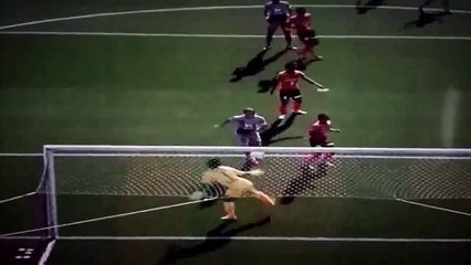 Japon kaleciden yüzyılın kurtarışı!