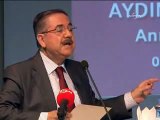 Taha Akyol Adnan Menderes'i anlatırken gözyaşlarını tutamadı!