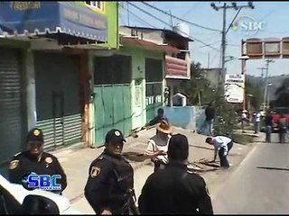 Muere Niña Electrocutada, Su Hermano se Encuentra Grave 01-04-10.wmv