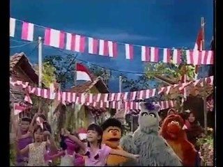 Jalan Sesama: Bendera-benderaku