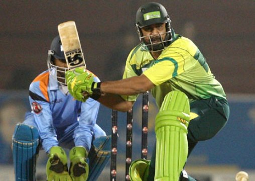 13 Massive Sixes By Pakistani Legend Inzamam ul Haq