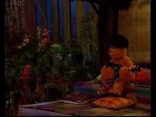 Jalan Sesama: Suara Malam Hari