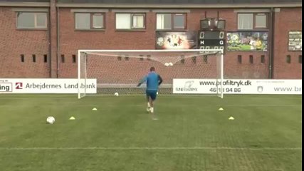 Patrick Da Silva Incredible Rabona Volley Crossbar challenge (Brøndby IF)