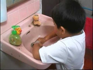 Jalan Sesama: Kuku dan Tangan yang Bersih