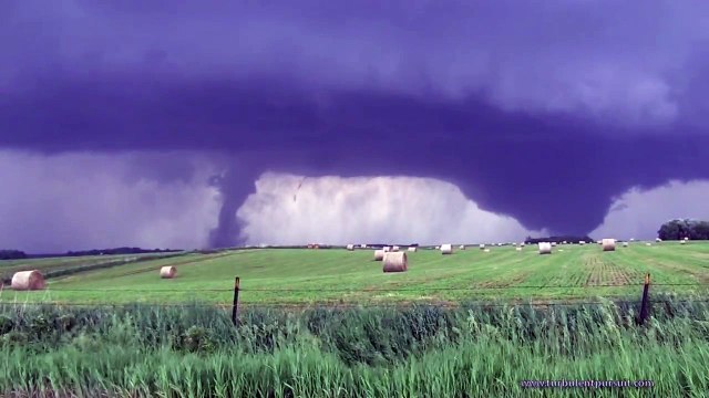 DOUBLE Rare Twin Tornadoes and Lightning near Pilger, NE
