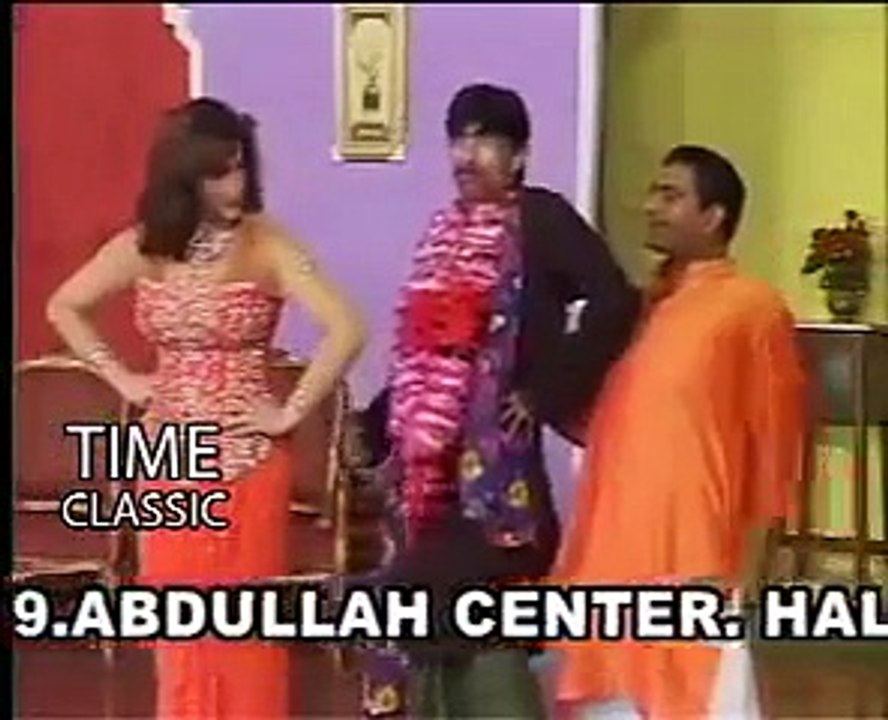 Zafri Khan Sajan Abbas and hot Nargis in Punjabi Stage Drama