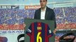Xavi recibe un sentido homenaje del Barça