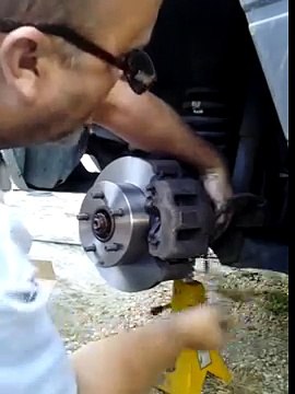 Replace disk brakes, pads and rotors , 98 jeep grand cherokee laredo 4.0 4x4