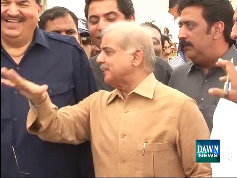 Shahbaz Sharif apologizes to Zardari.