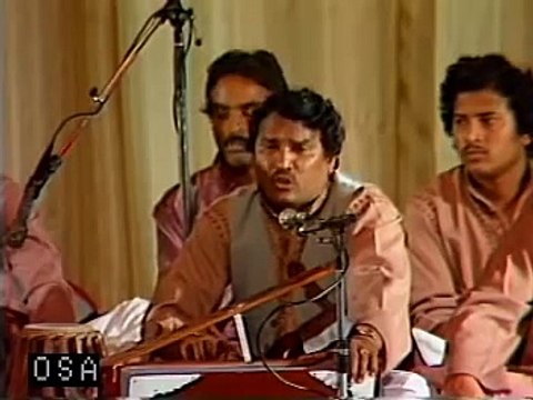 Nusrat Fateh Ali Khan Qawwal Sanson Ki Mala Peh
