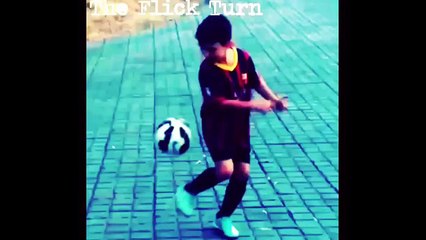 The Flick Turn - Learn Amazing Soccer /Football / Futsal Skills & Tricks  * Neymar * Messi * Ronaldo