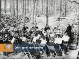 Orkest speelt voor jongeren - 1951