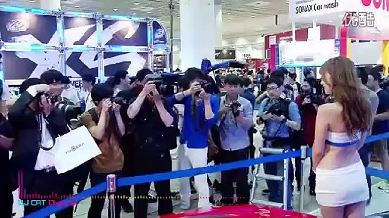 Korean Racing Model Seo Jin Ah at Auto Show | Auto Show Girls