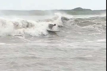 Slow Motion Surfing!