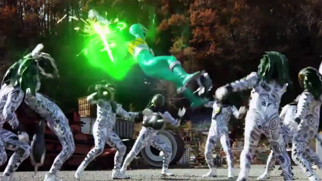 Power Rangers Dino Charge Latino --  Primera Batalla De Los Rangers