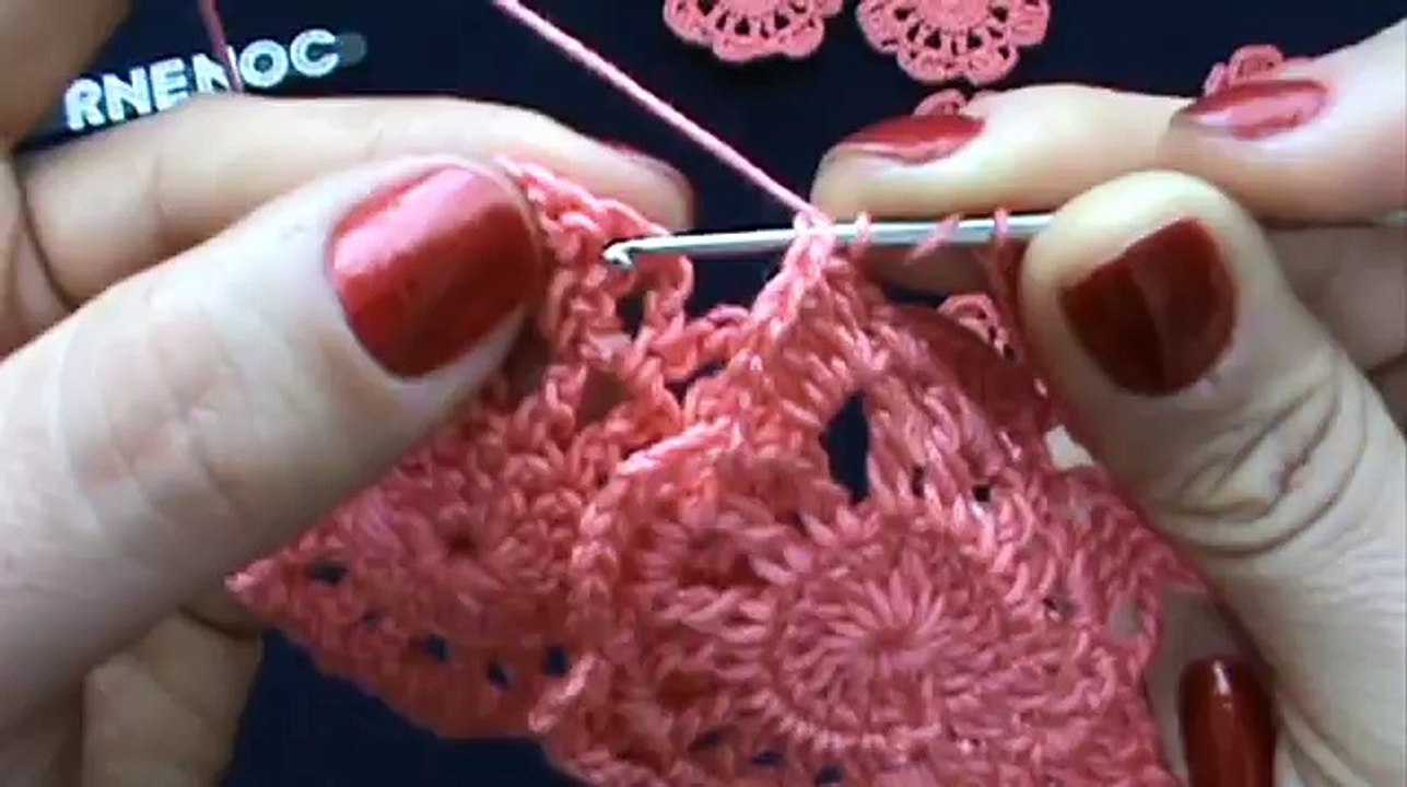 COMO #UNIR #FLORES #MOTIVOS COMPLETOS #GANCHILLO #CROCHET - video  Dailymotion