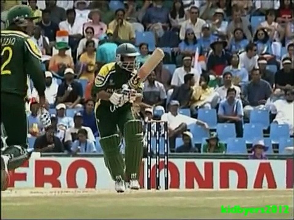 Saeed Anwar  SILKY SMOOTH INNINGS  101 vs India 2003 World Cup