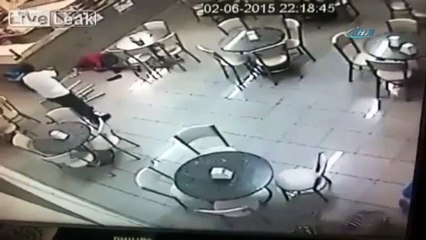 Sivil polis soyguncuyu böyle vurdu