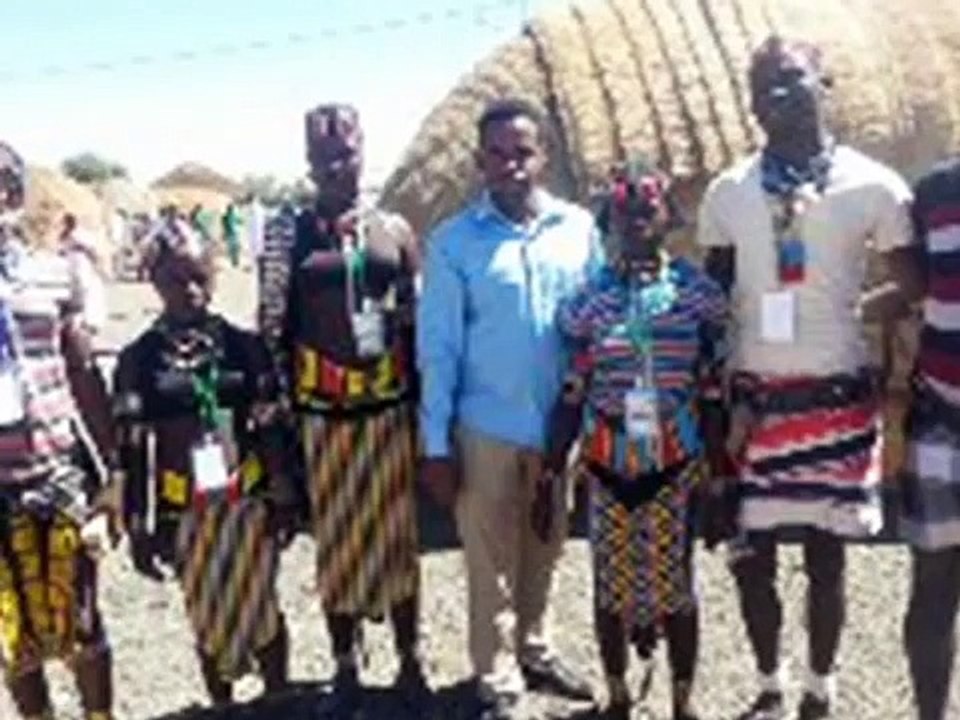 Axmed budul iyo Aamina dhaanto cusub 2014 dhexda taako