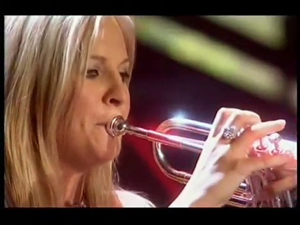 Alison Balsom  -  Hummel Trumpet Concerto in E flat, Rondo