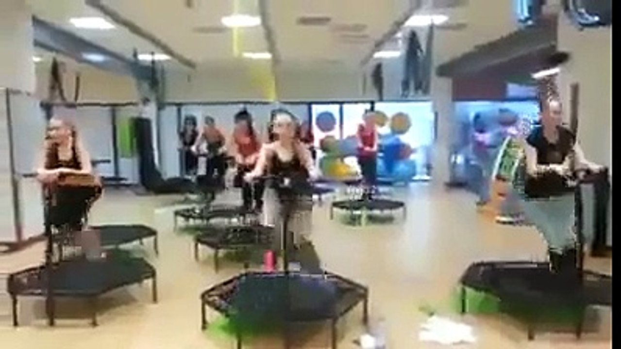 EXTREME TRAMPOLINE WORKOUT