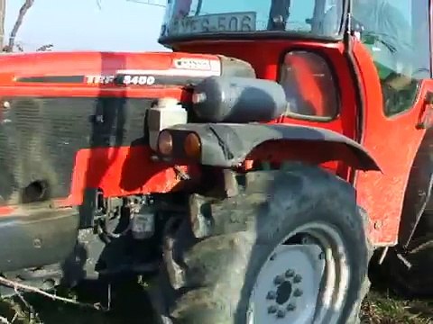 Antonio Carraro TRF-8400 + CAEB - Venyigebálázás a Nivegy-völgyben