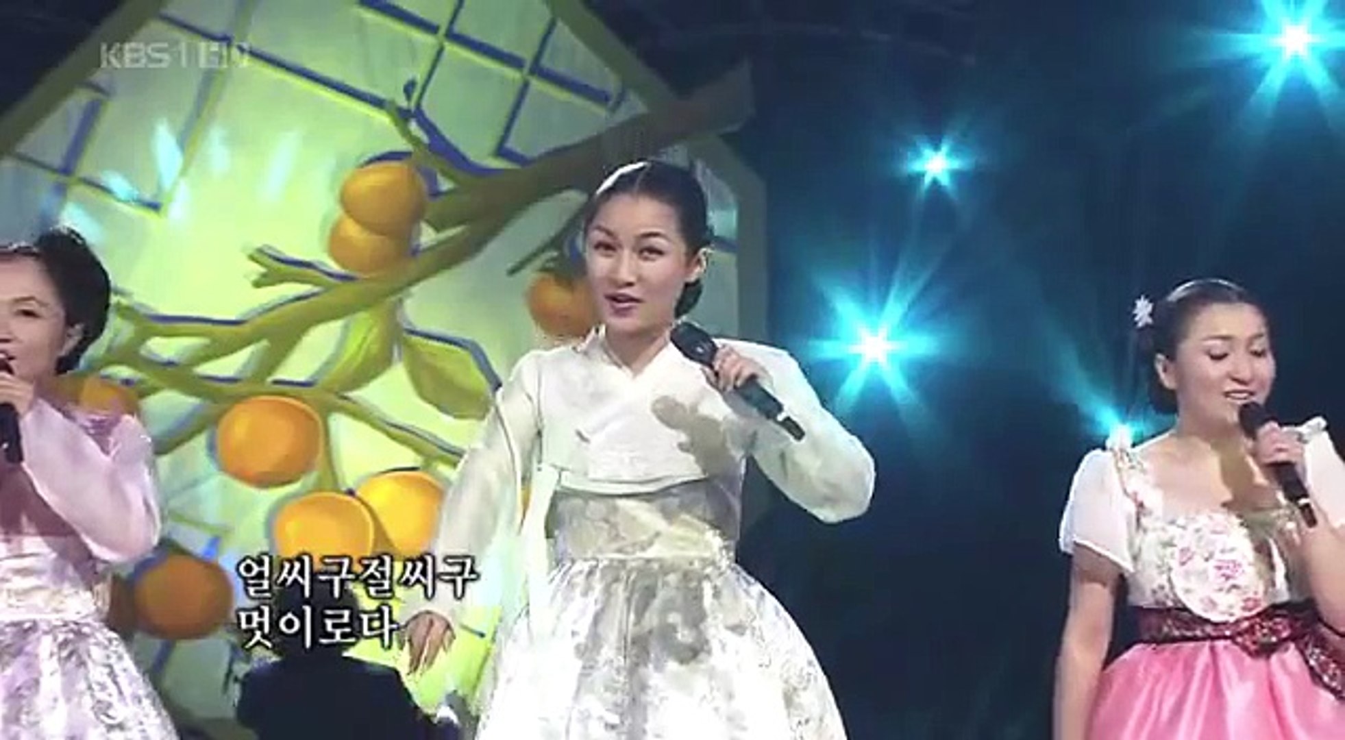⁣추석달 (ChuSeok-Dal Arirang) - Korean Folk Song
