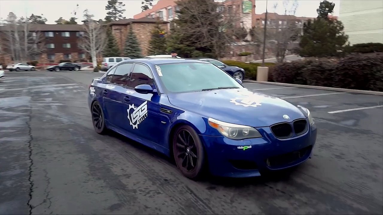 Dodge Challenger SRT8 Brutal LOUD V8 Sound