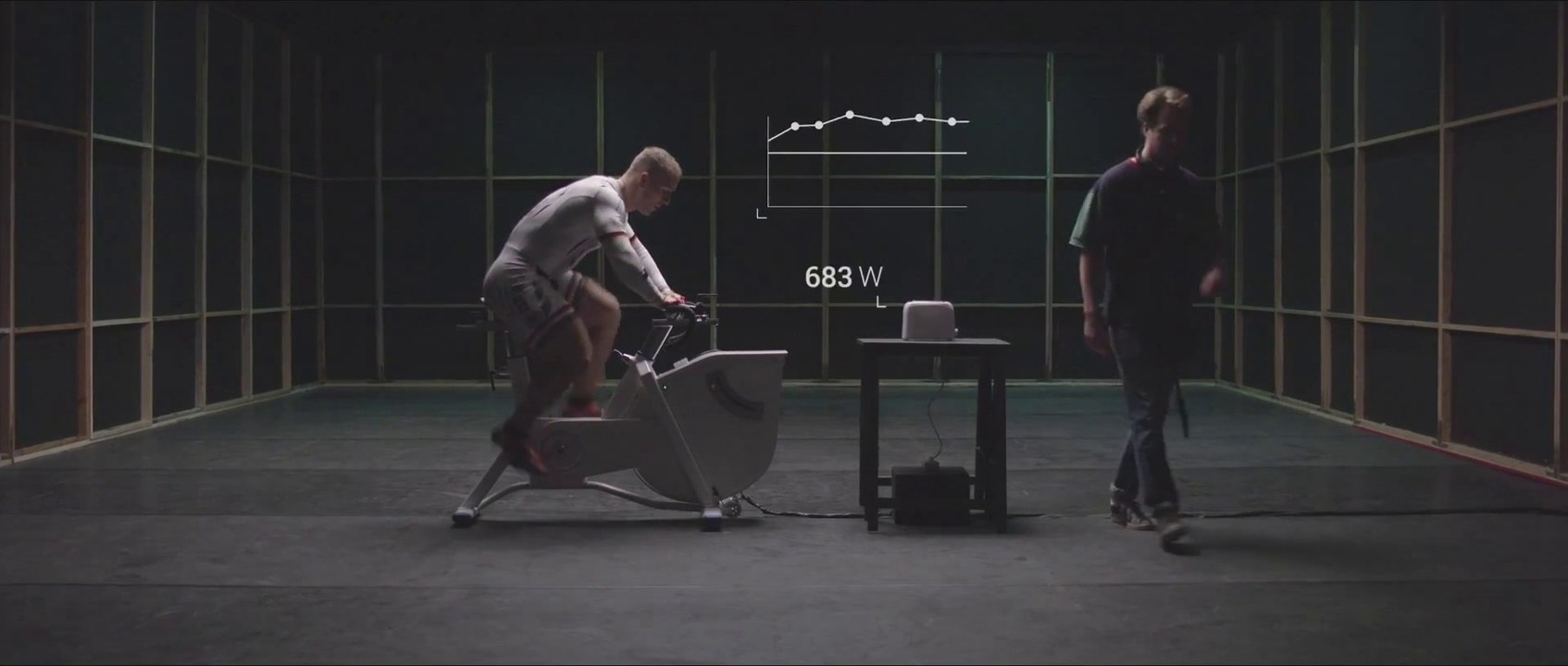 Olympic Cyclist tries to power Toaster by cycling Robert Förstemann