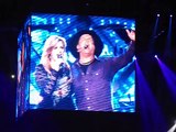 Garth Brooks and Trisha Yearwood in concert Omaha NE 5-2015
