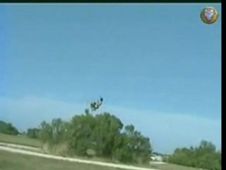 Kite Jump - Mandibule