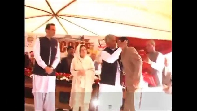 Awami National Party Is Anti Pakistan - Zaid Hamid Badly Exposed ANP, Must Watch