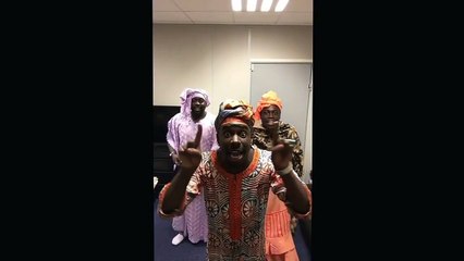 Bayou Sarr Ça pique un peu ça fait pas mal !