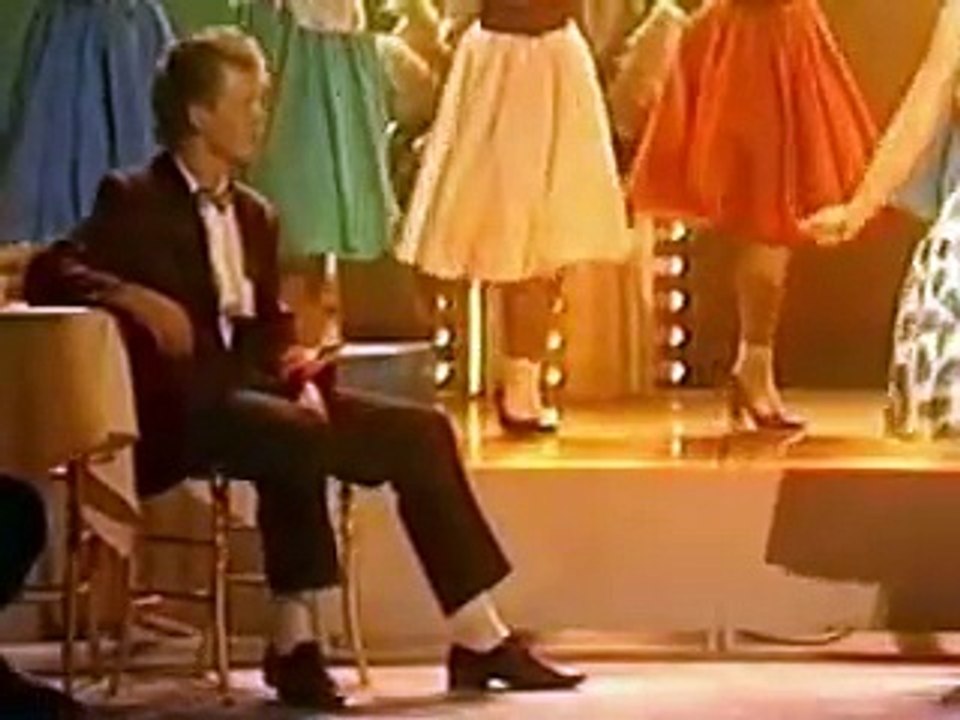 Dolly Dots - Love Me Just a Little Bit More