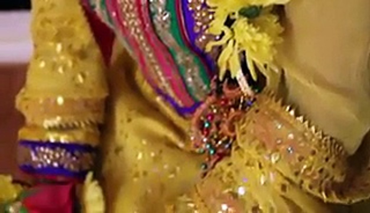 World Best Mehndi Bride Getting Ready