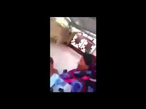 ▶ How Arab Sheikhs Treat Their Servants