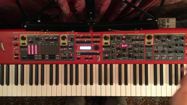 Michel Fugain C'est une belle Histoire - Piano