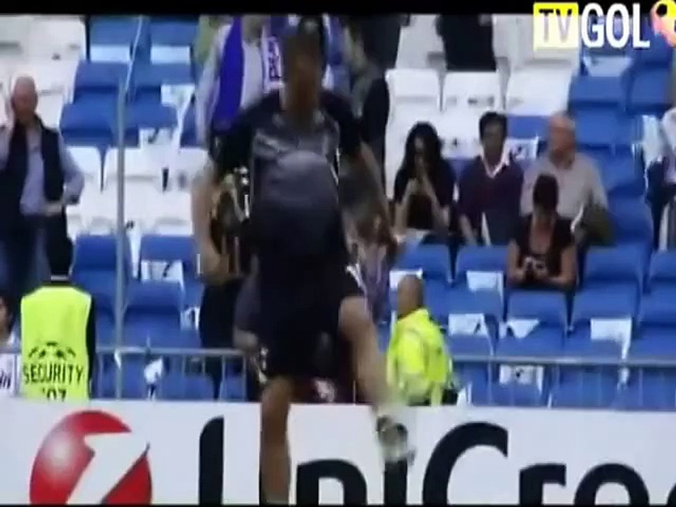 Funny videos of people falling and getting scared 2014 New_1_DFBF4BD58938B434D0A02C83A6748AA1