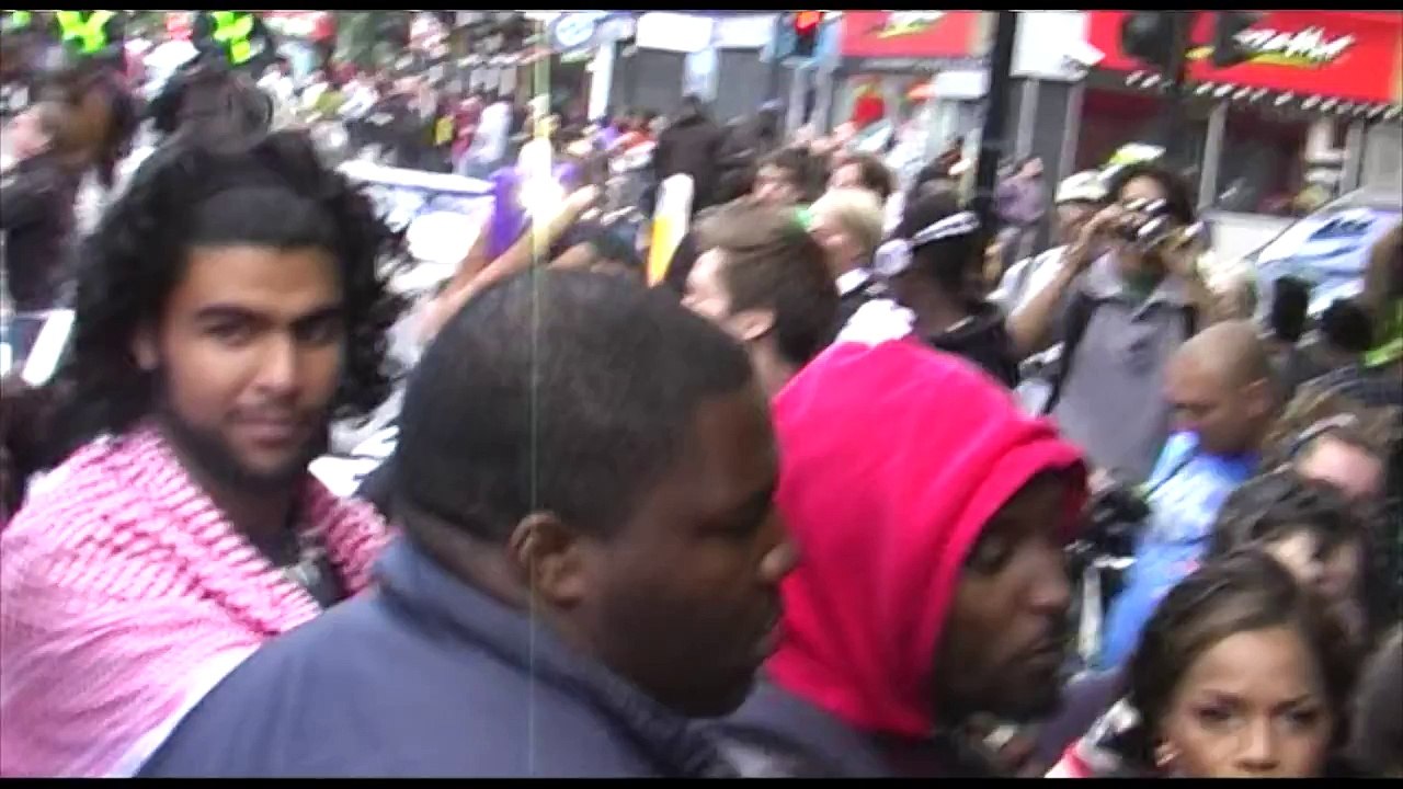 London Riots in Hackney 2011