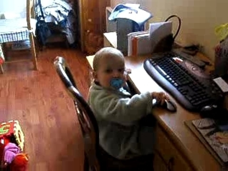 Angèle son premier cours informatique