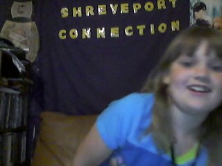 Katelyn Kerr singing let it go from the frozen movie