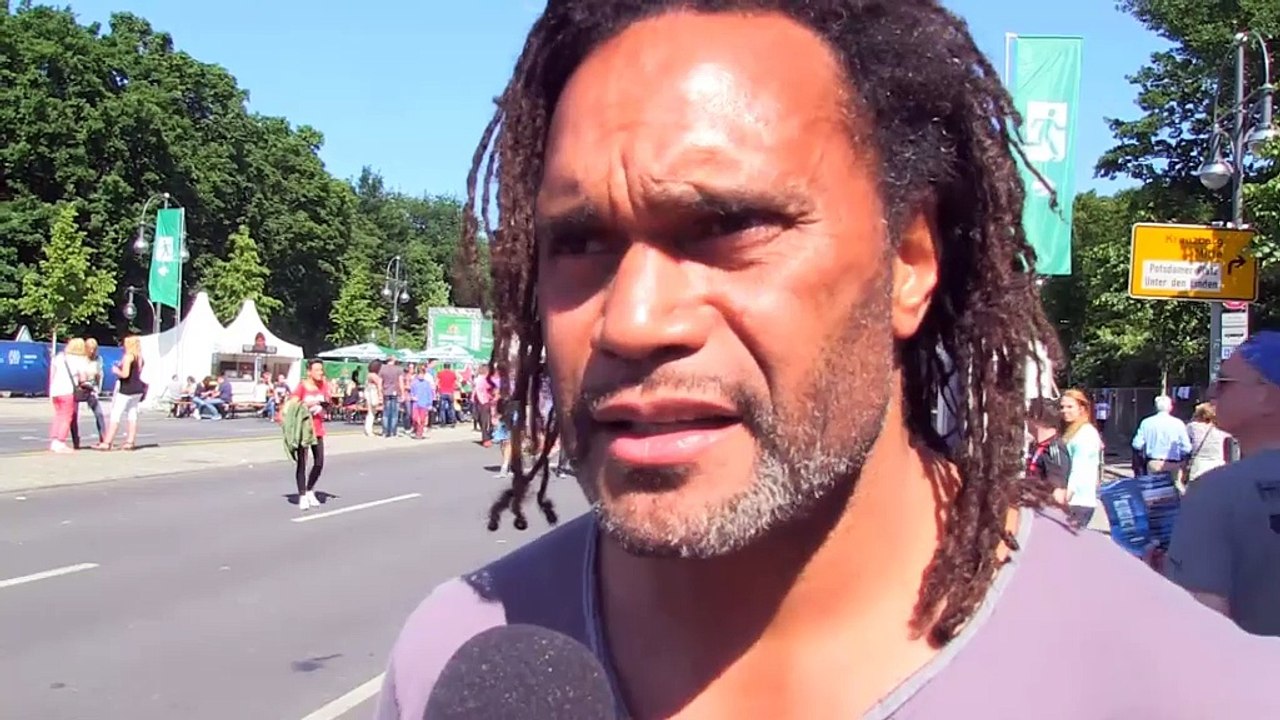 FIFA: Karembeu: Blatter-Rücktritt wegen Druck