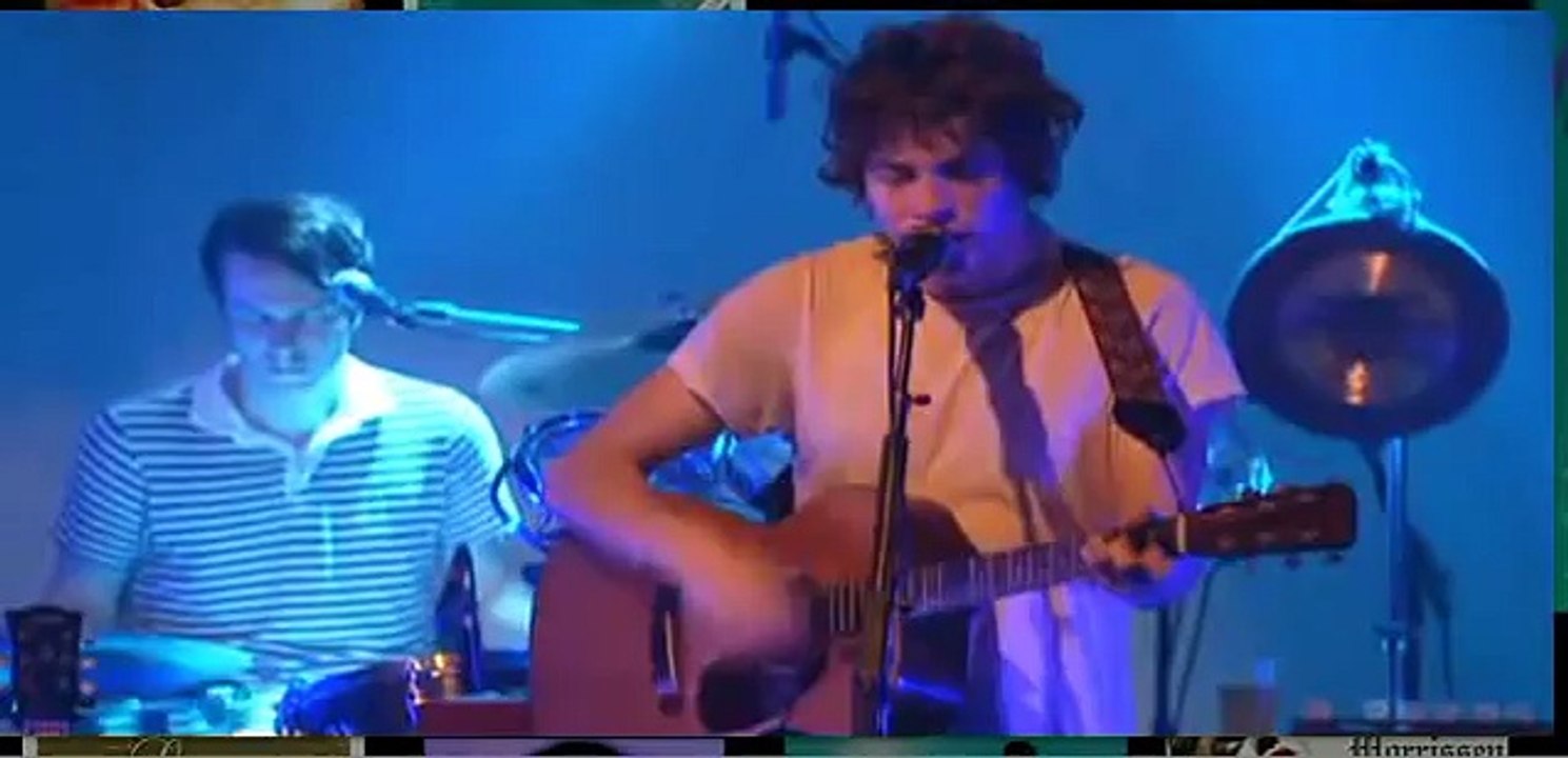 MGMT performs I FOUND A WHISTLE - Paris, Bataclan 8/10/2010