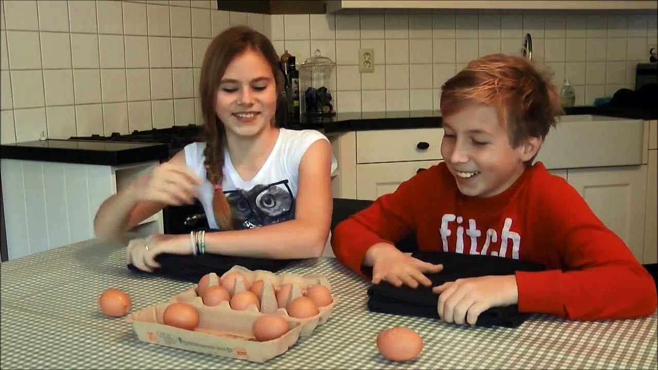 EGG RUSSIAN ROULETTE CHALLENGE WITH ENGLISH SUBTITLES - NINA HOUSTON