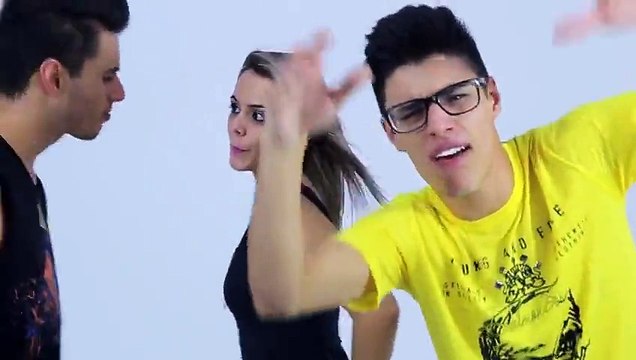 Dimy e Denis Part. Mc Jonathan da Gang - Fetiche (TOM PRODUÇÔES)