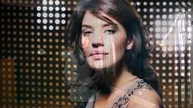 Fashion, Glamour, Modeling, Posing, and Lighting Photography Tutorial