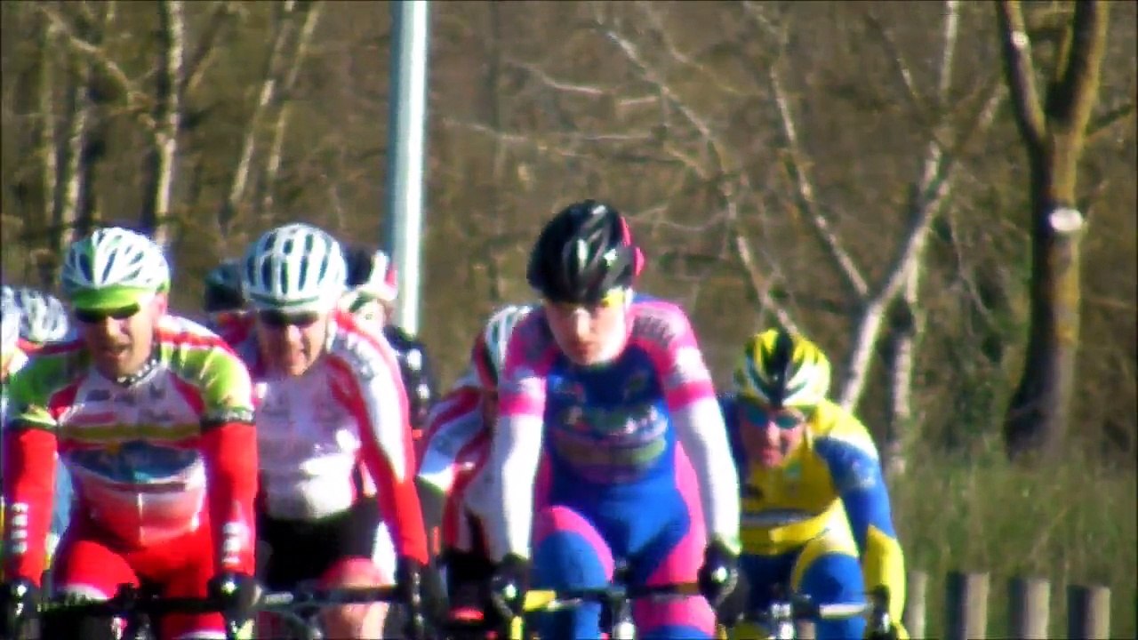 video course sur route beaucouzé 2015