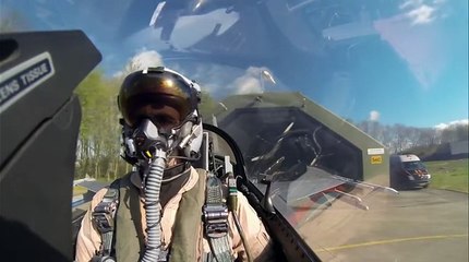 Insane GoPro footage of a dogfight between 2 jets over the Sea  Full Cockpit Experience