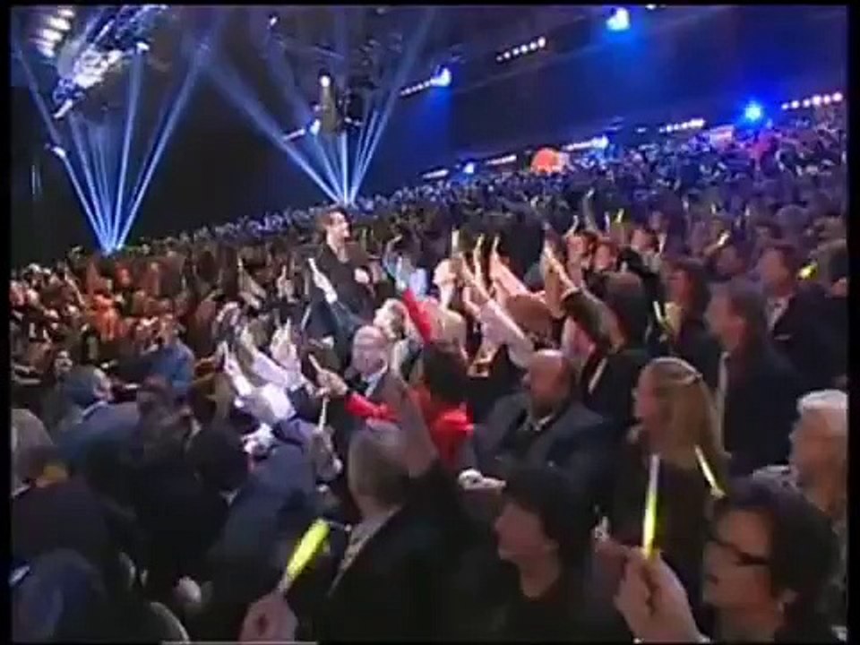 Robbie Williams-Misunderstood-live at "Wetten Dass" 2004