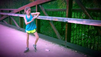 Cute Girl Amazing Robotax dance